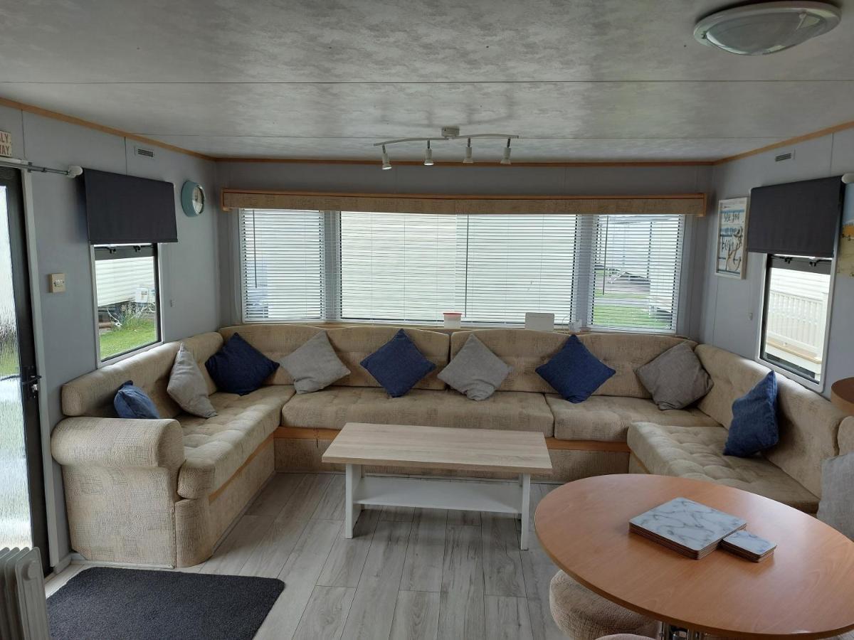 Above & Beyond Caravans Rhyl Ngoại thất bức ảnh